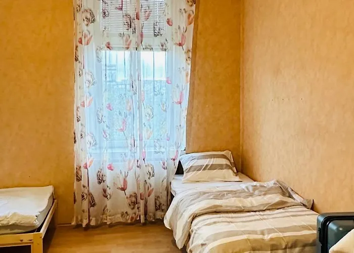 Hostel Meqren *